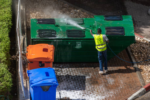 Best Roof Power Washing Services  in Laingsburg, MI